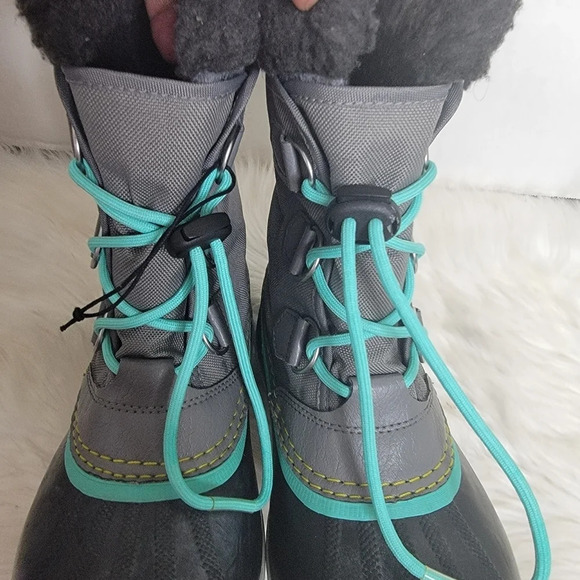 Sorel Youth Yoot Pac Nylon Cold Weather Boot Quarry/Dolphin 4  US Big Kid - Picture 3 of 10